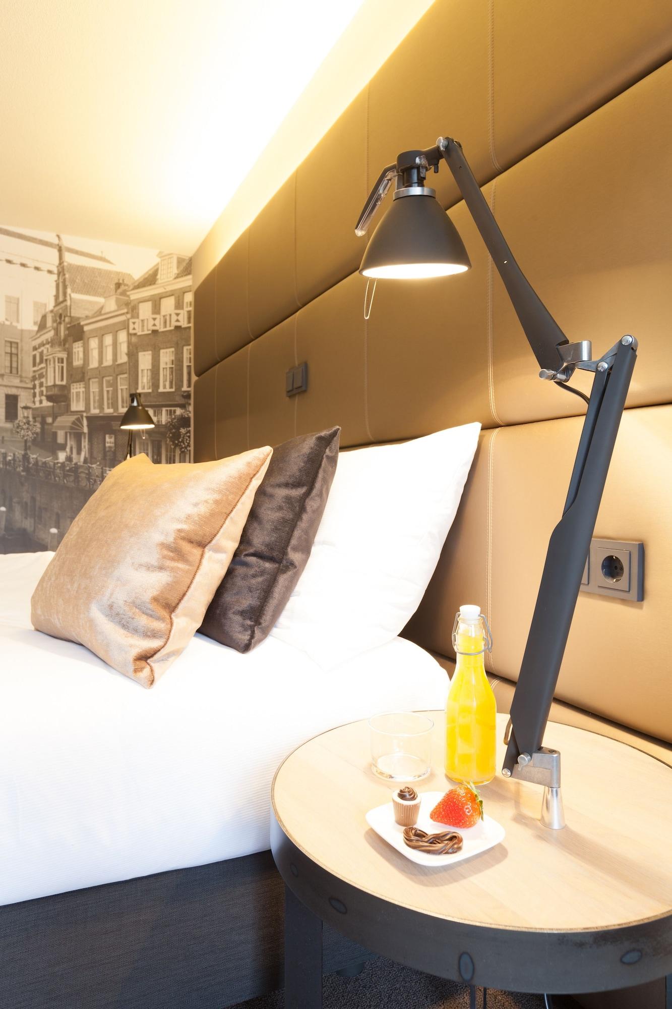 Malie Hotel Utrecht Ngoại thất bức ảnh