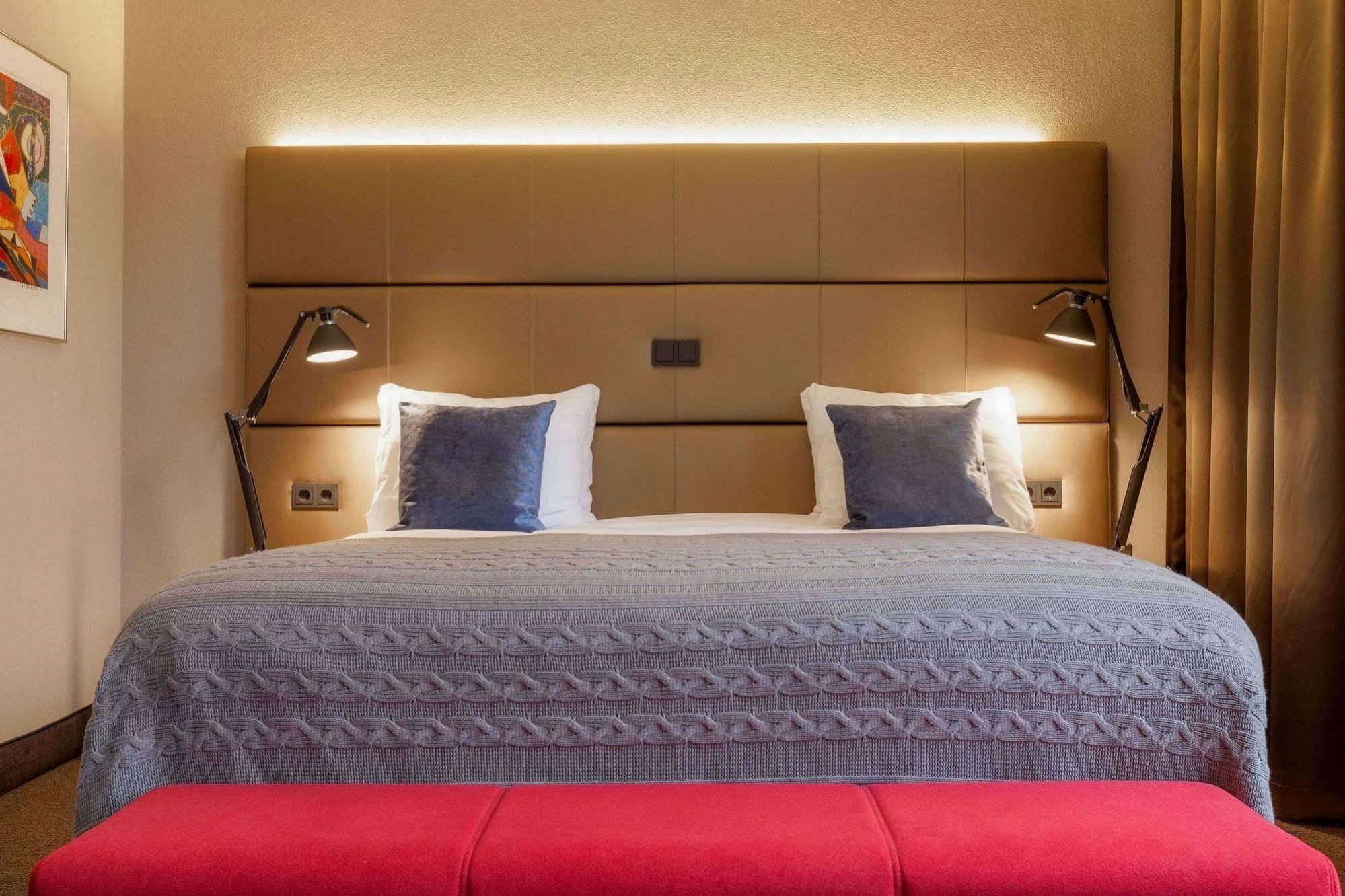 Malie House Hotel Utrecht Ngoại thất bức ảnh