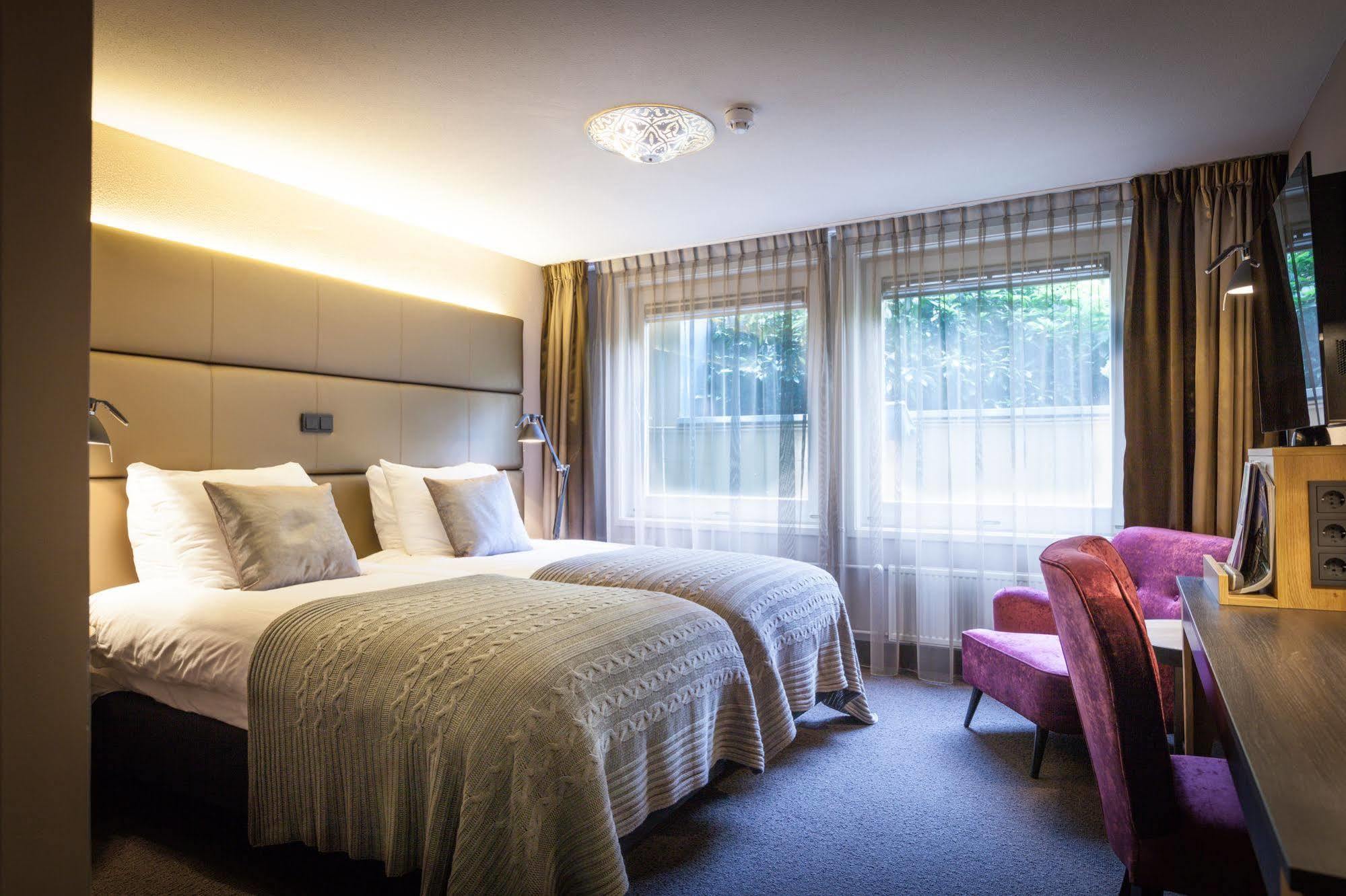 Malie House Hotel Utrecht Ngoại thất bức ảnh