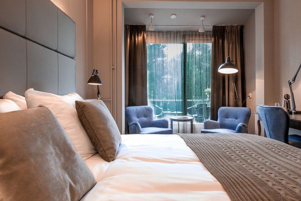 Malie Hotel Utrecht Ngoại thất bức ảnh