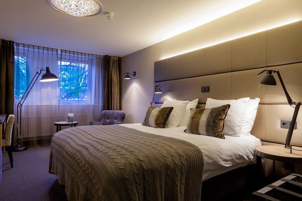 Malie Hotel Utrecht Ngoại thất bức ảnh